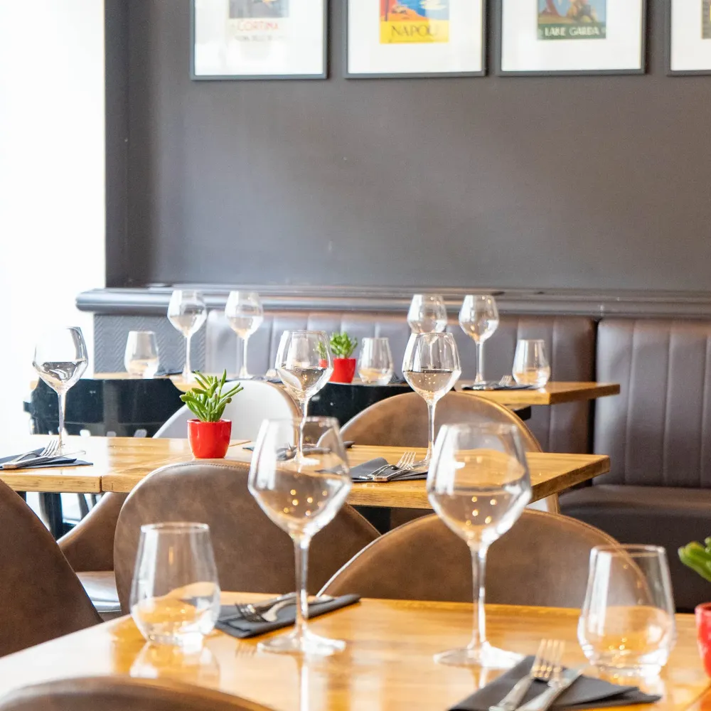 restaurant près de Brison-Saint-Innocent